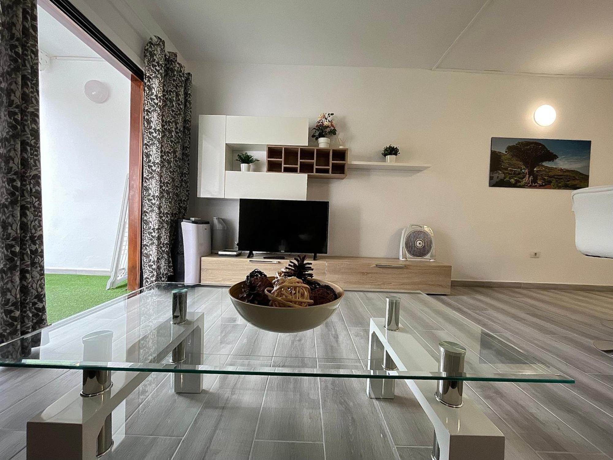 Ocean Light Apartment Los Cristianos  Bagian luar foto