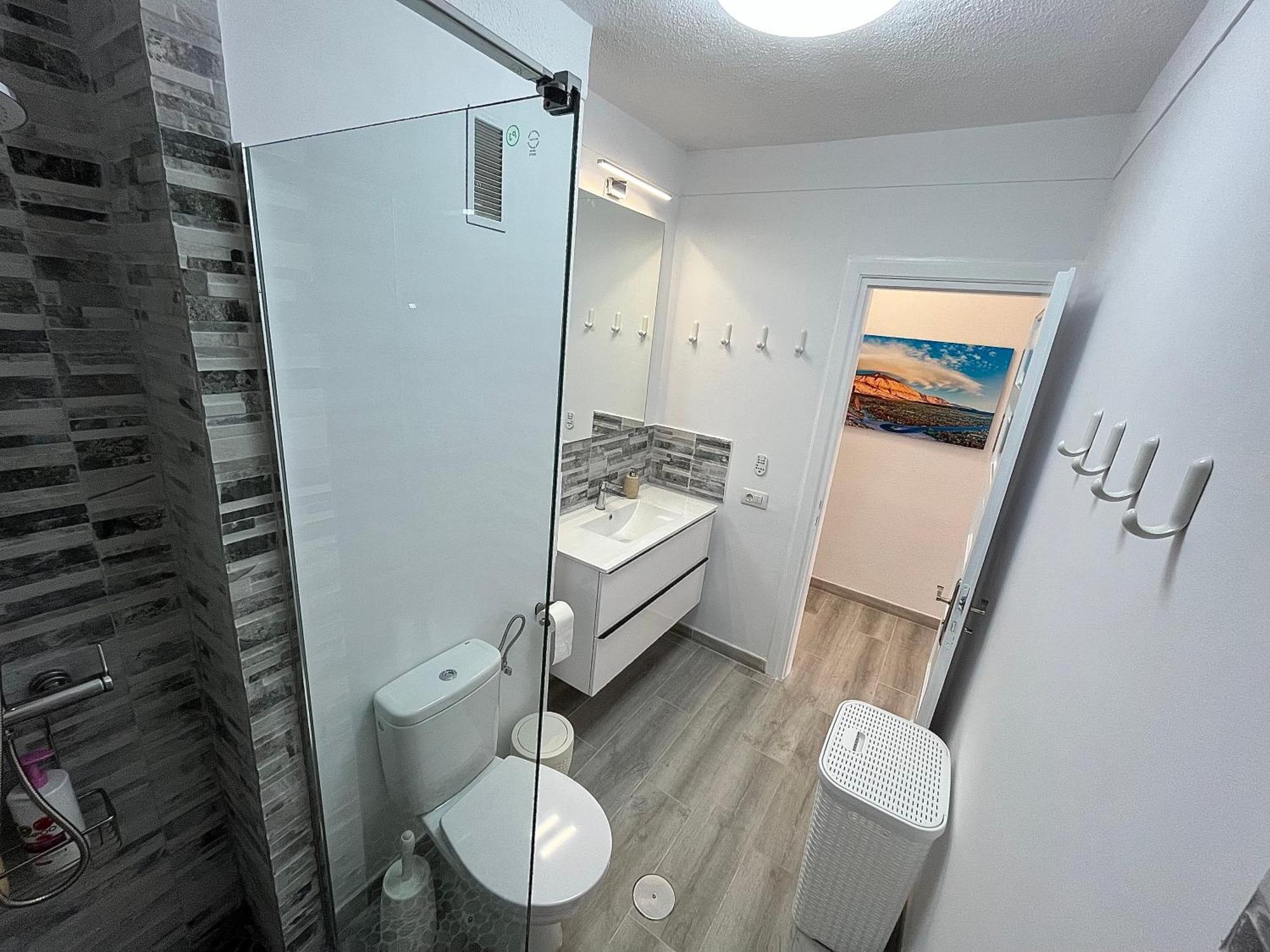 Ocean Light Apartment Los Cristianos  Bagian luar foto